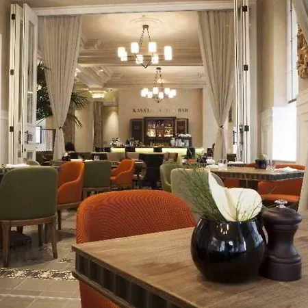 Отель The Bank Istanbul, A Member Of Design 5*