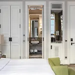 The Bank Istanbul, A Member Of Design