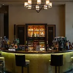 The Bank Istanbul, A Member Of Design Istanbulská provincie