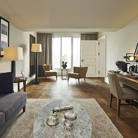 The Bank Istanbul, A Member Of Design