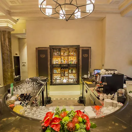 The Bank Istanbul, A Member Of Design