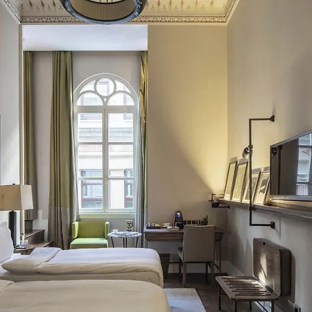 The Bank Istanbul, A Member Of Design