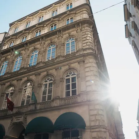 Hotel The Bank Istanbul, A Member Of Design